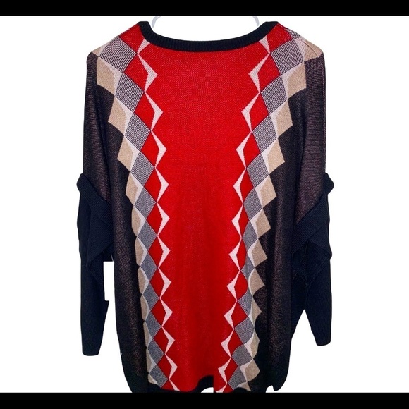 NWT HANNAH Black Red Oversized Argyle Poncho Sweater Size S - Picture 3 of 7